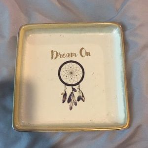 A nice jewelry tray.